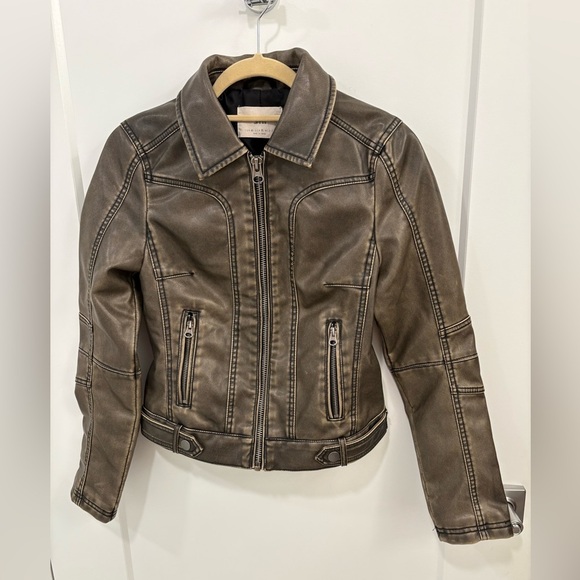 Stradivarius Vintage Style Vegan Leather Moto Jacket Size XS - Picture 1 of 12
